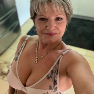 Danielle - rencontre-Cougar-Cergy