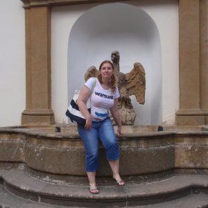 Cadeau d’anniversaire Elena - rencontre-Milf-Évry-Courcouronnes