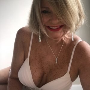 Claudine - rencontre-Cougar-Angers