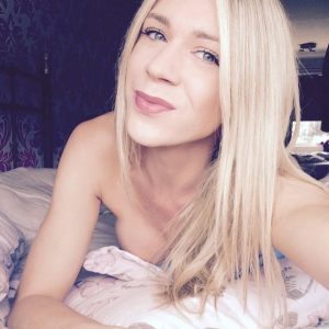 Quand les potes partent en vacances… Pauline - rencontre-Teen-Sarcelles