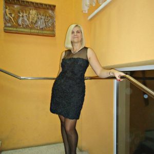 Routine trop sage, besoin de piment ! Nadia - rencontre-MILF-Reims